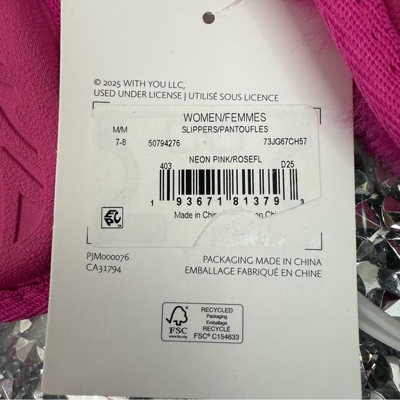 Jessica Simpson slippers furry fuzzy faux fur neon Vibrant Pink Fuzzy Slippers - Picture 9 of 11